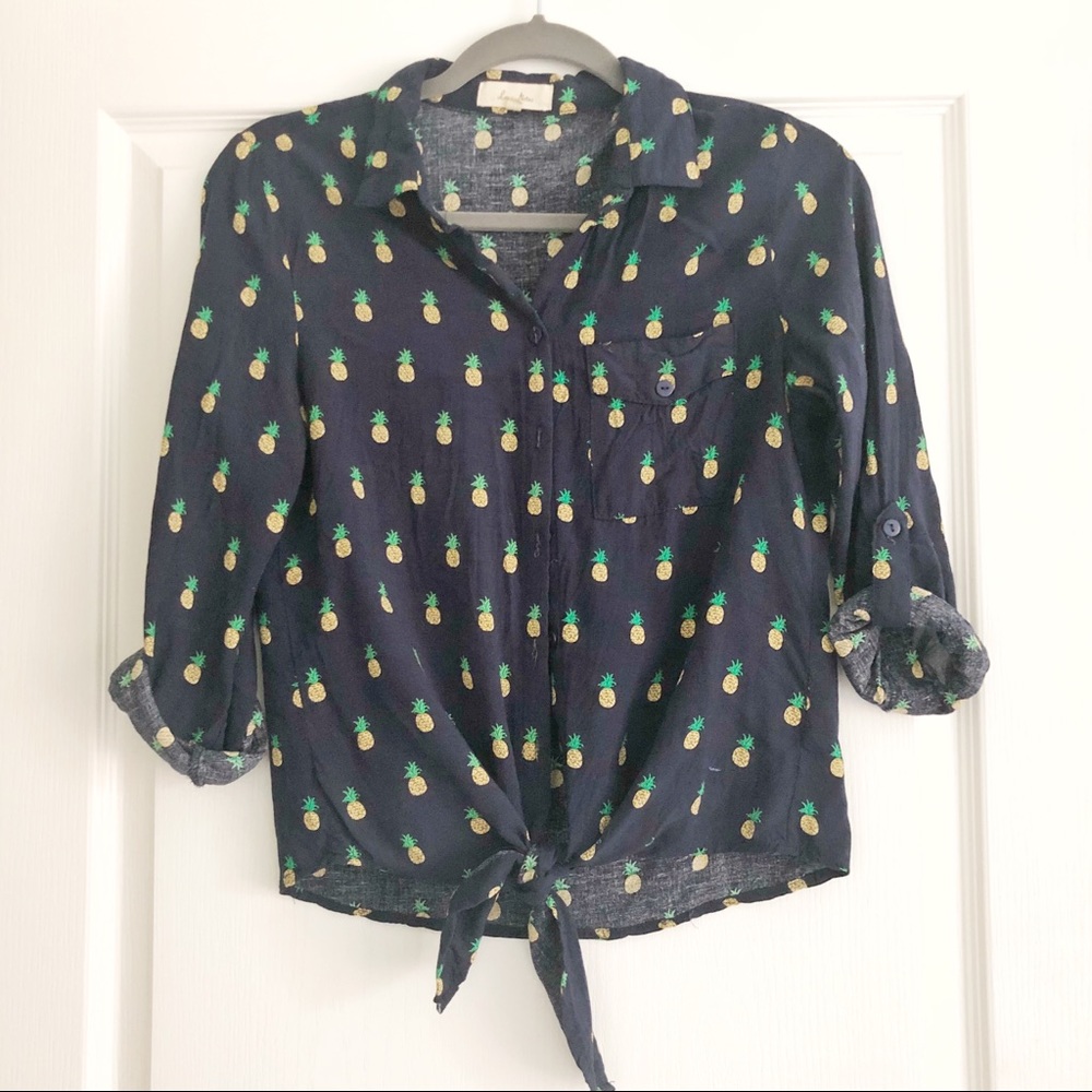 Pineapple tie-front button up